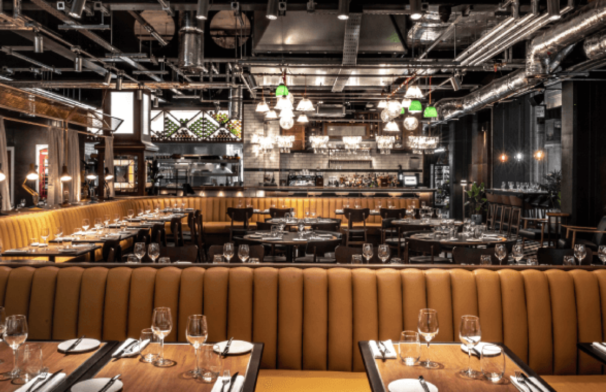 GRR BSK NOVEMBER 2022 SITE 2022 Sim Imagery Interiors Battersea BPS 13 wivudl carousel tablet 100624 1