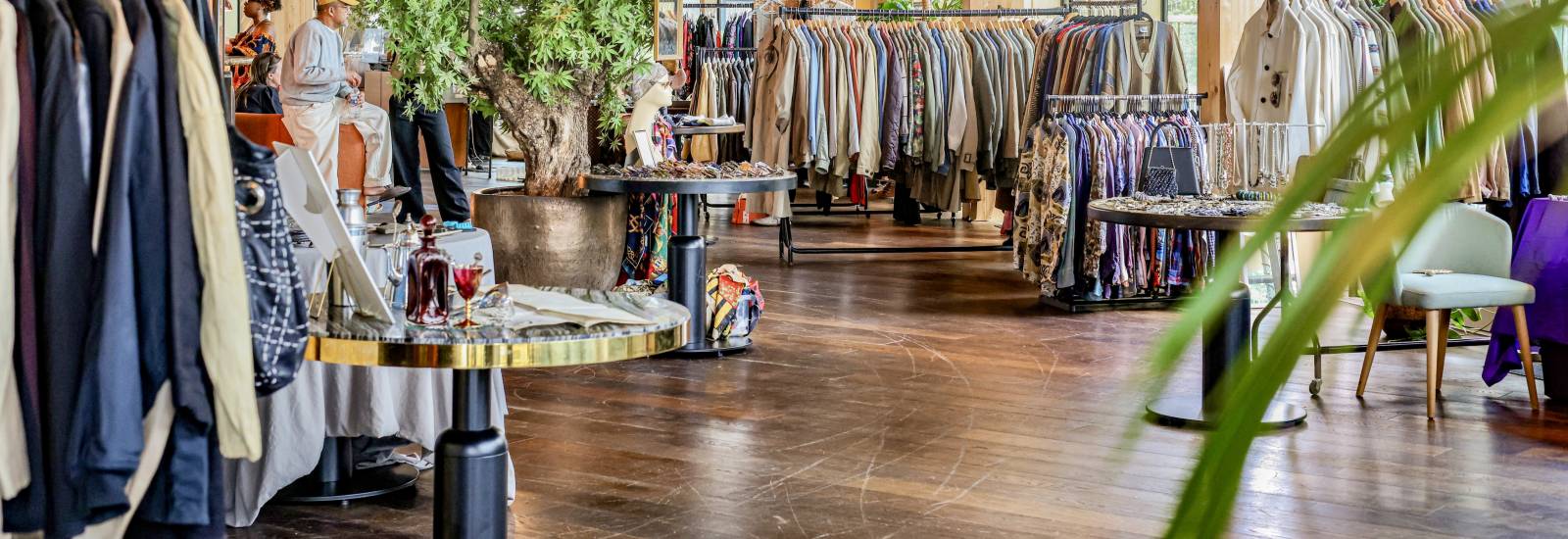 GRR BSK STRATFORD EVENTS GO EAST VINTAGE POPUP 0G7A2424 zr0rcp