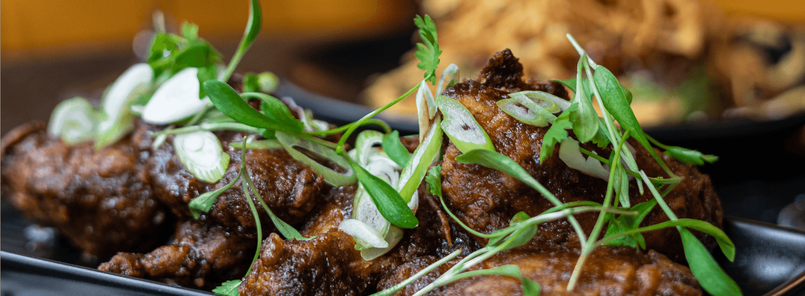 GRR BSK ST PAULS MAY 2023 FOOD TUNA TARTARE WINGS2 jxxy10.210624.web